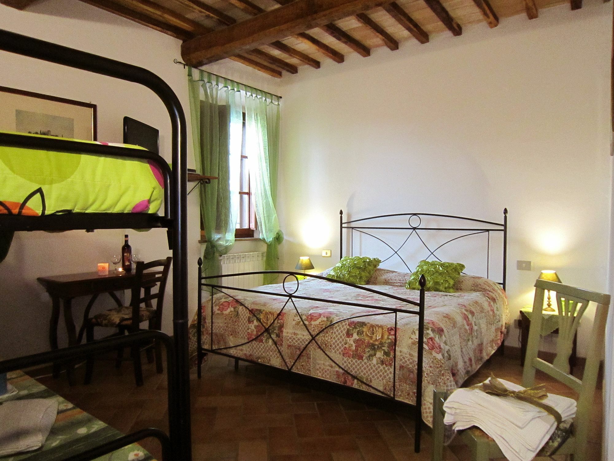 B&B Le Logge Di Sopra Asciano Exteriér fotografie